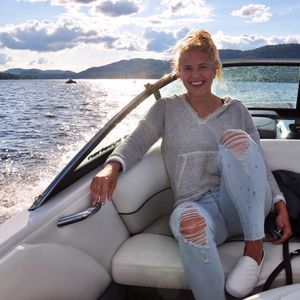 Meet your Posher, Kendall